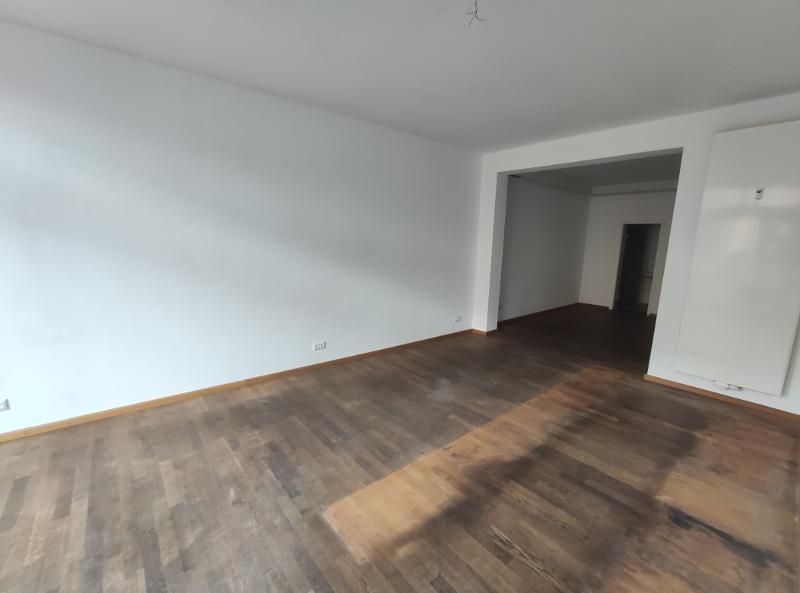 Warten / Empfang + Bar Bild 5