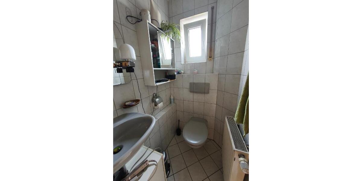 Gäste-Bad mit Dusche Bild 1